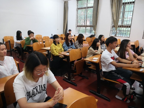 45881FE424360408DC789140005C7F9A