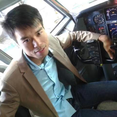 黄华勇 企业驻校教师