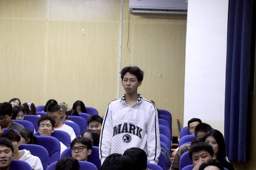 738408710f5f327dfb67076e1094eab